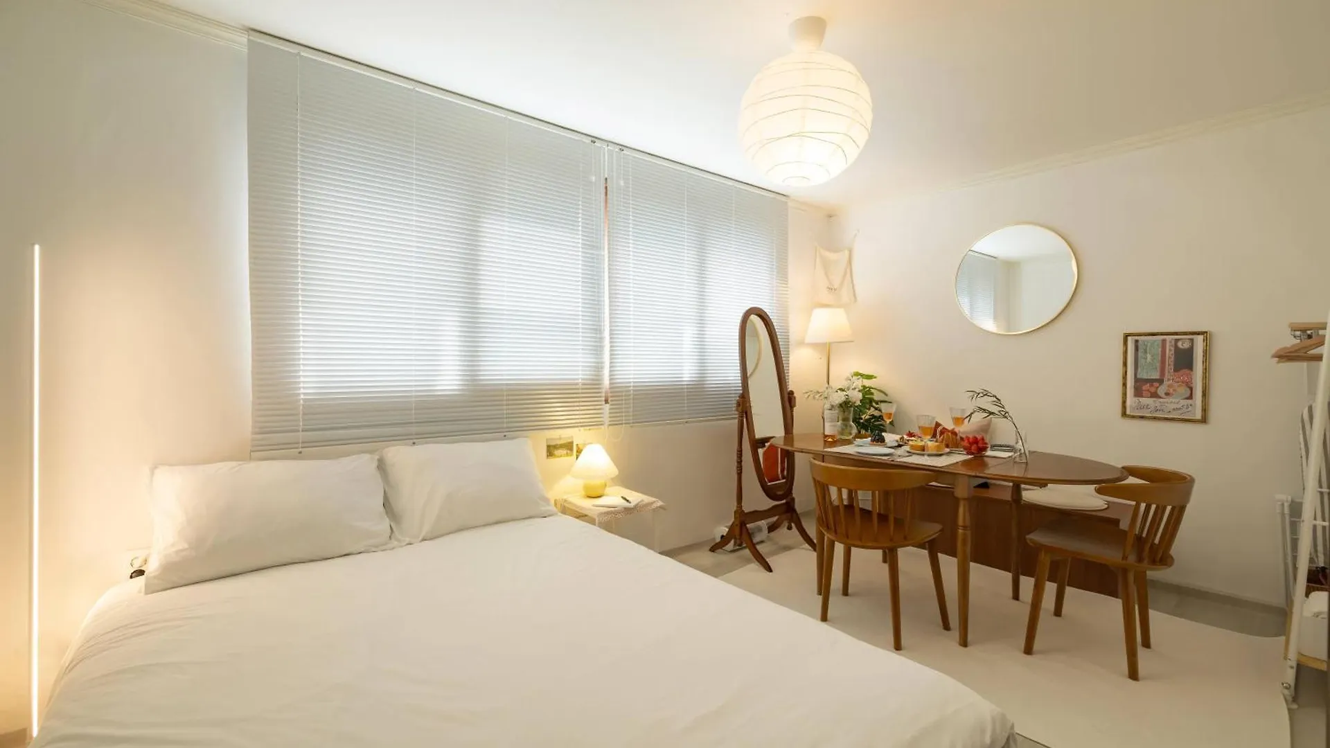 Like Urhome Seoul 0*,